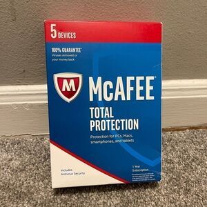McAfee 2017 Total Protection 5Devices MTP17ETG5RAA